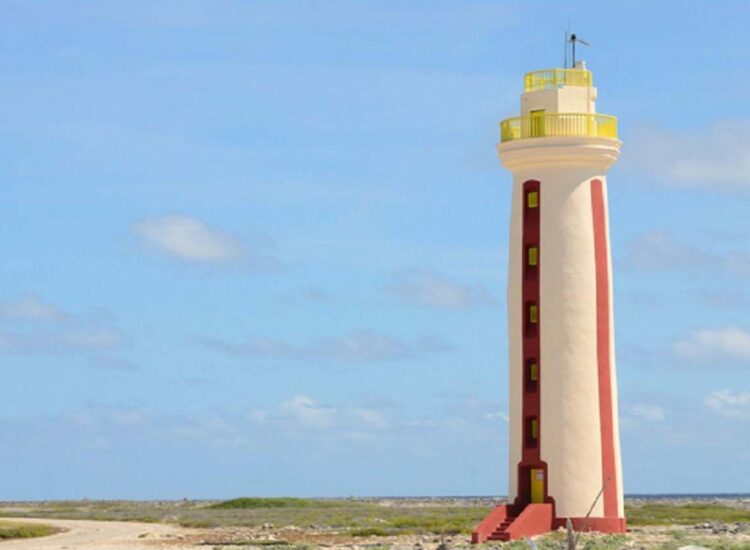 White and red lighthouse